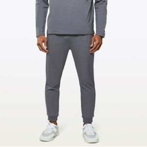 Cuts Clothing Men's Charcoal Gray Concorde Jogger Sweatpants